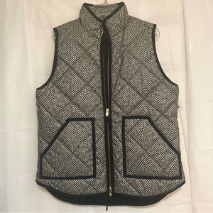 J.Crew Excursion black and white quilted vest SZ S